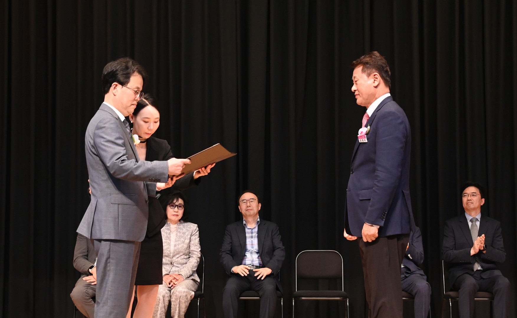 당선증 교부식 3