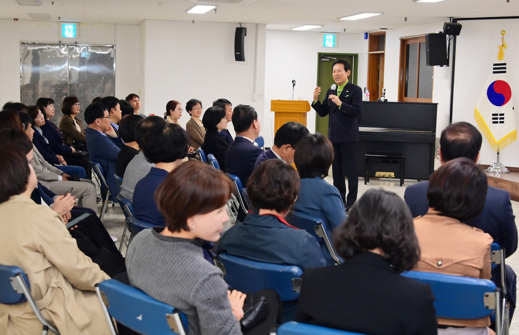 해운대 혁신포럼 (도용복 사라토가 회장 특강-음악이 있는 세계문화 기행) 2