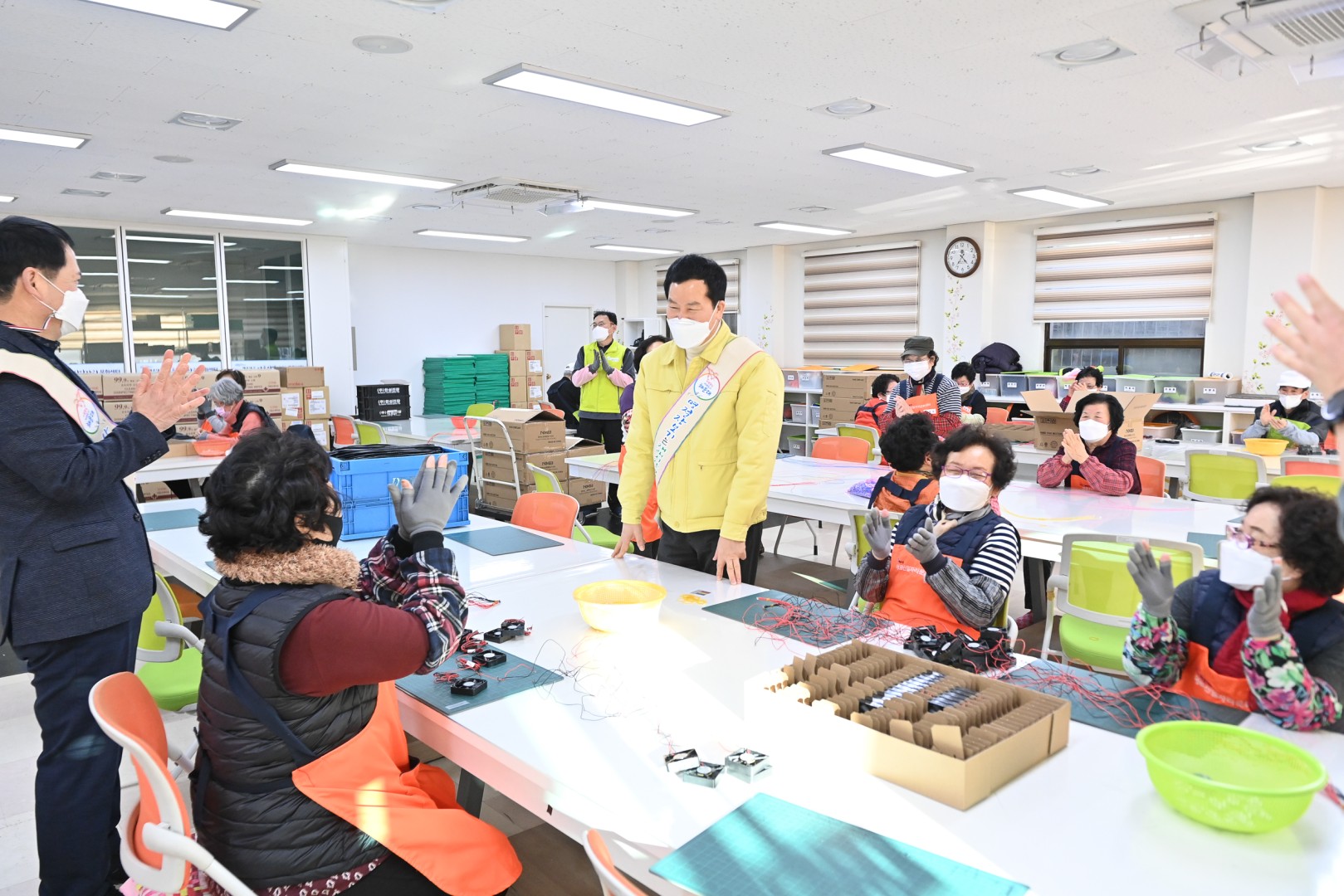 어르신작업장 방문 1