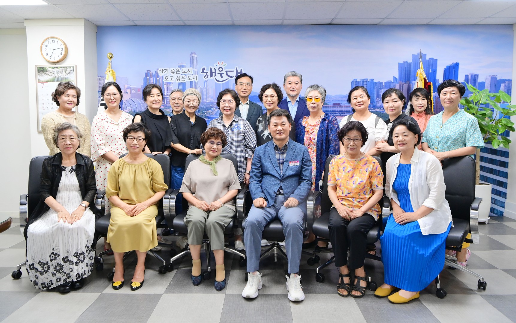 여성합창단 접견 2