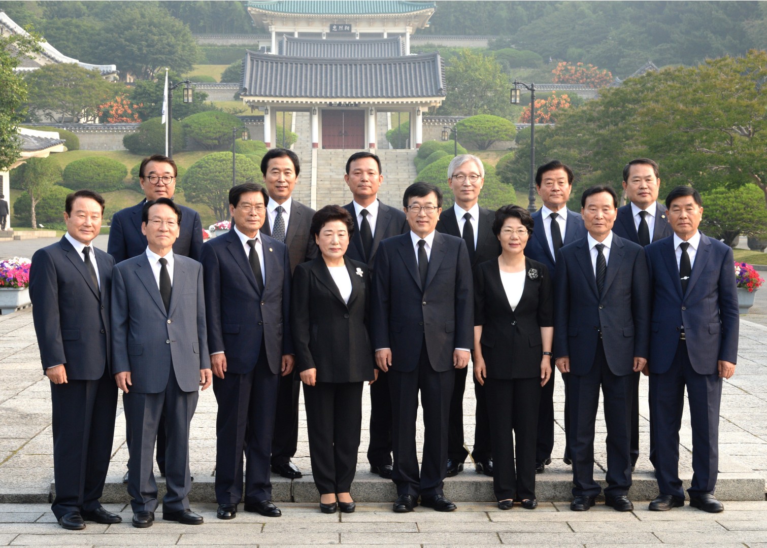 충령사참배 5