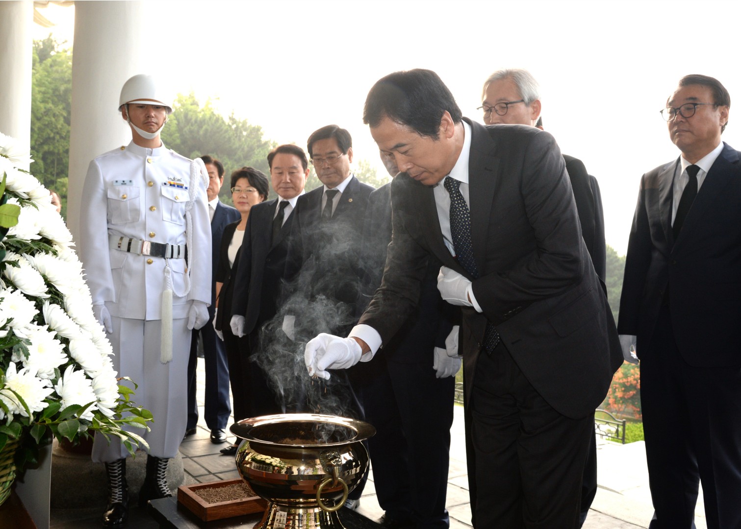 충령사참배 2
