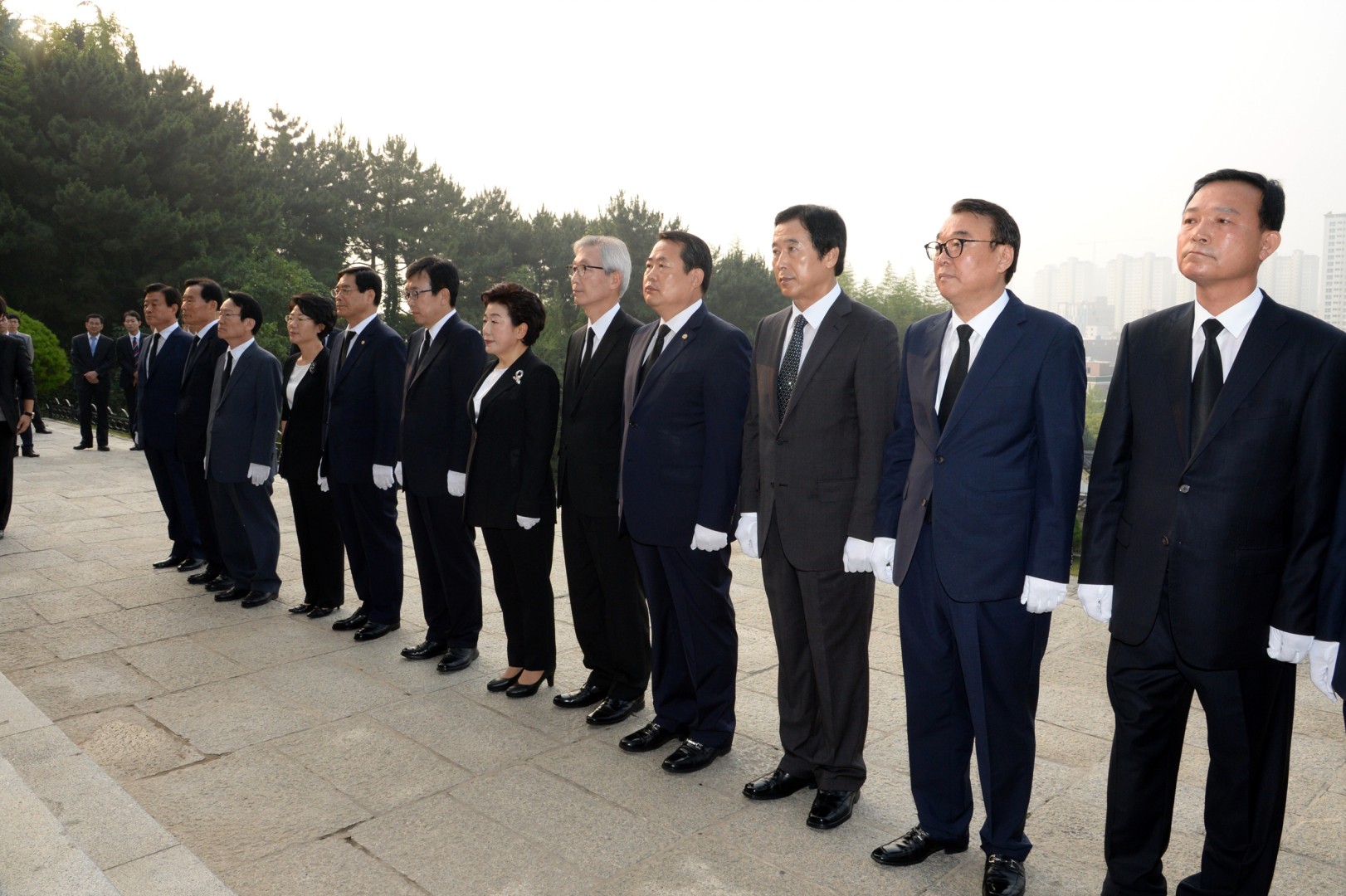 충령사참배 3