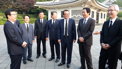 충령사참배