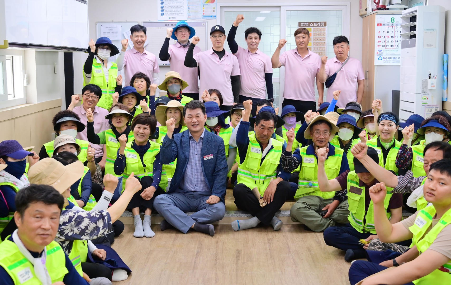 해수욕장 운영 유관기관 근무자 격려(해운대) 13