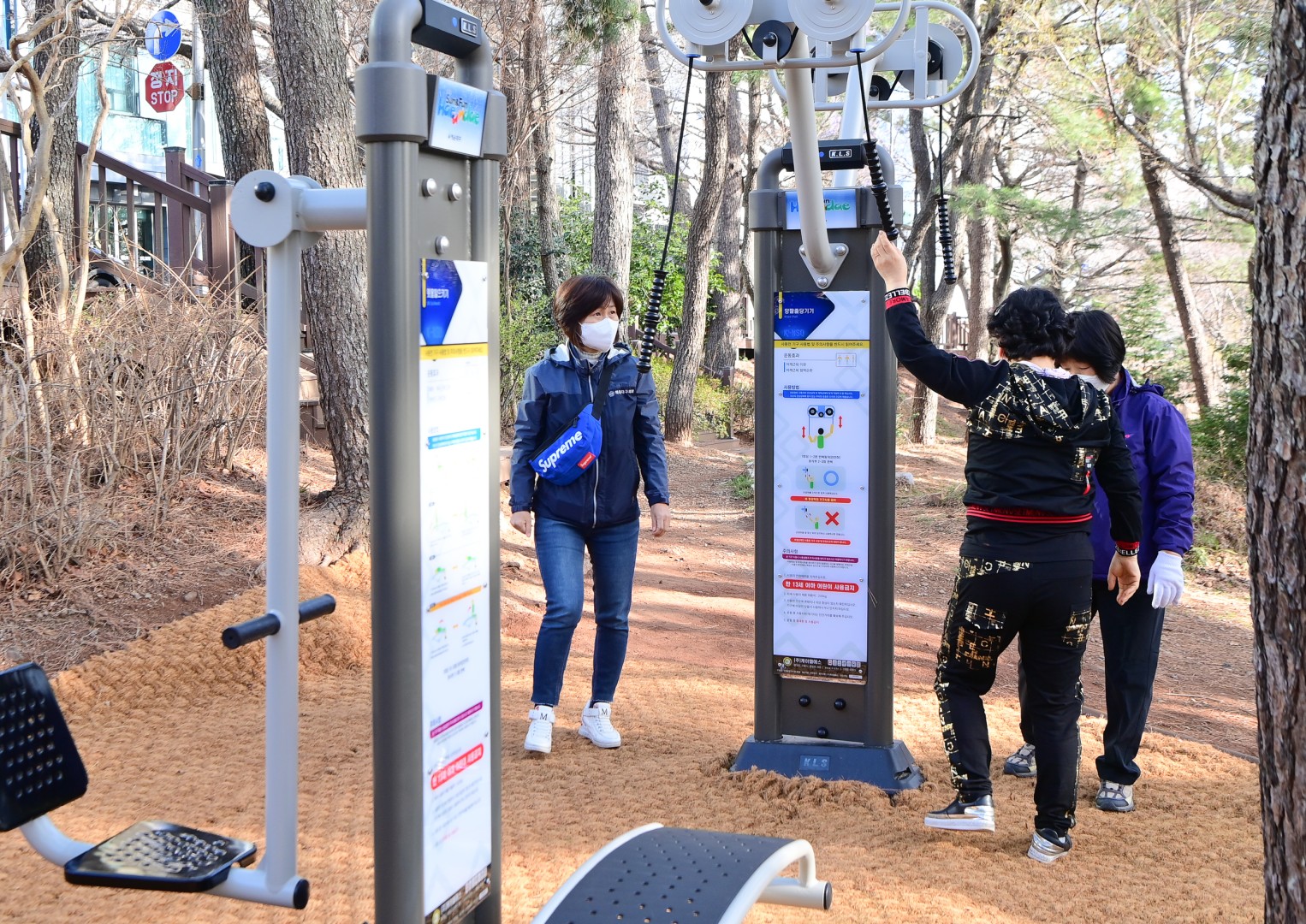 청사포공원 체육기구 설치현장 2
