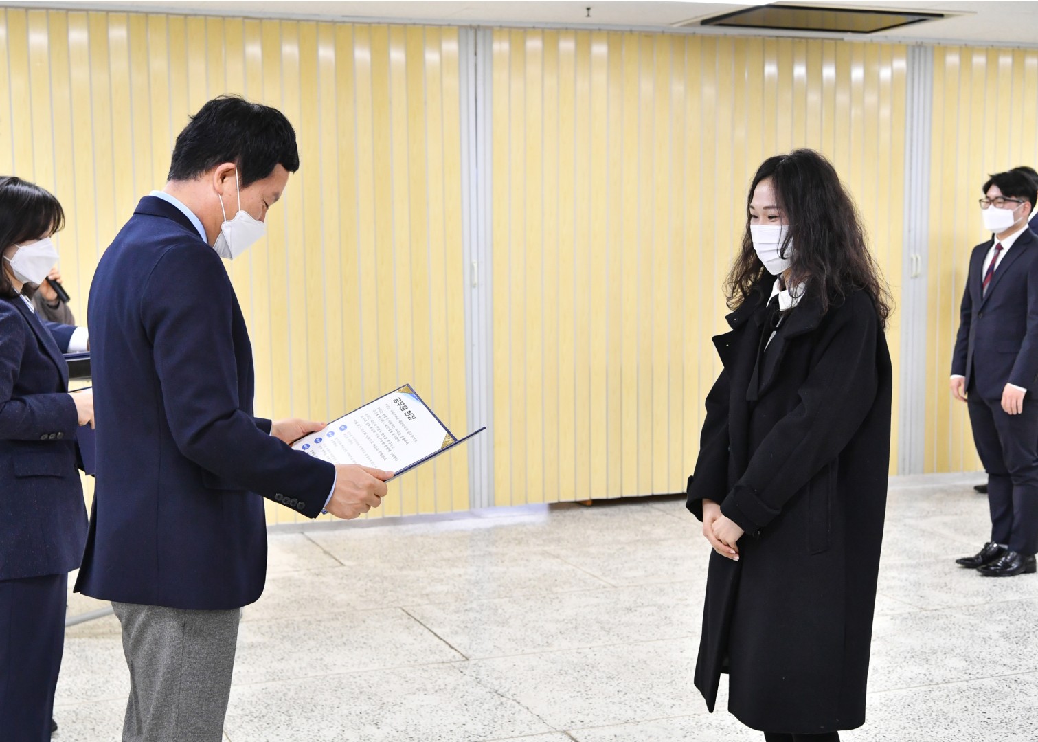 신규 임용장 15