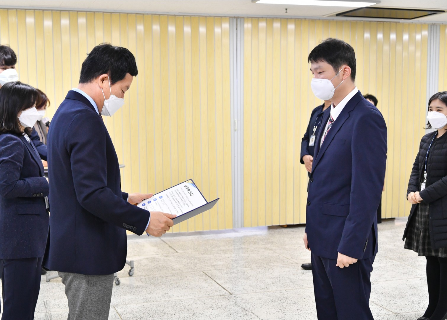 신규 임용장 24