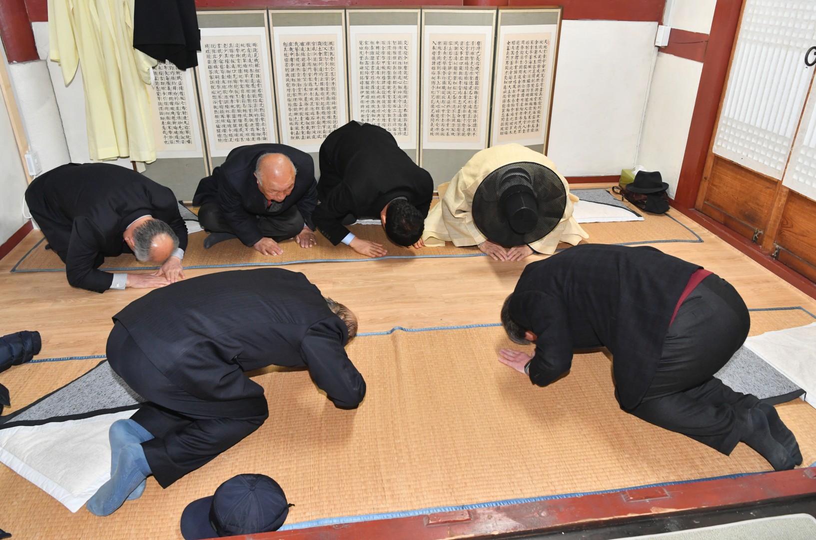 삼절사 참배 2