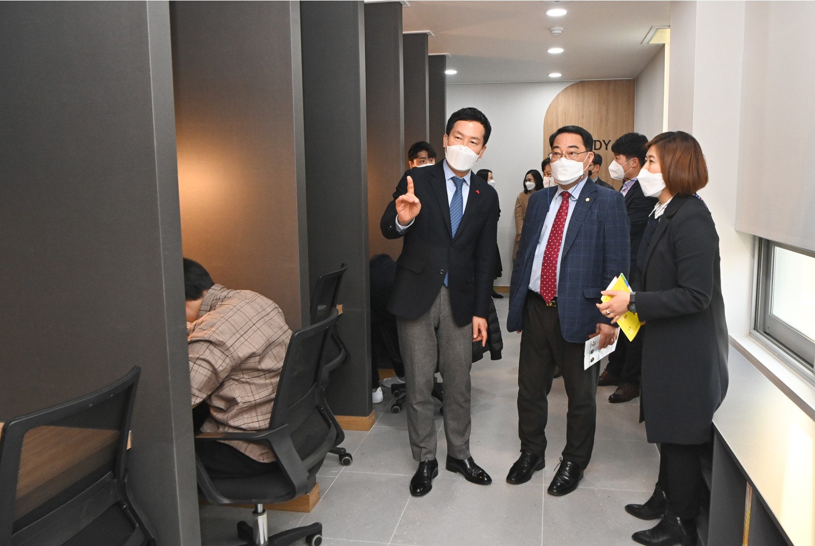 학교밖 청소년 전용공간 개소 17