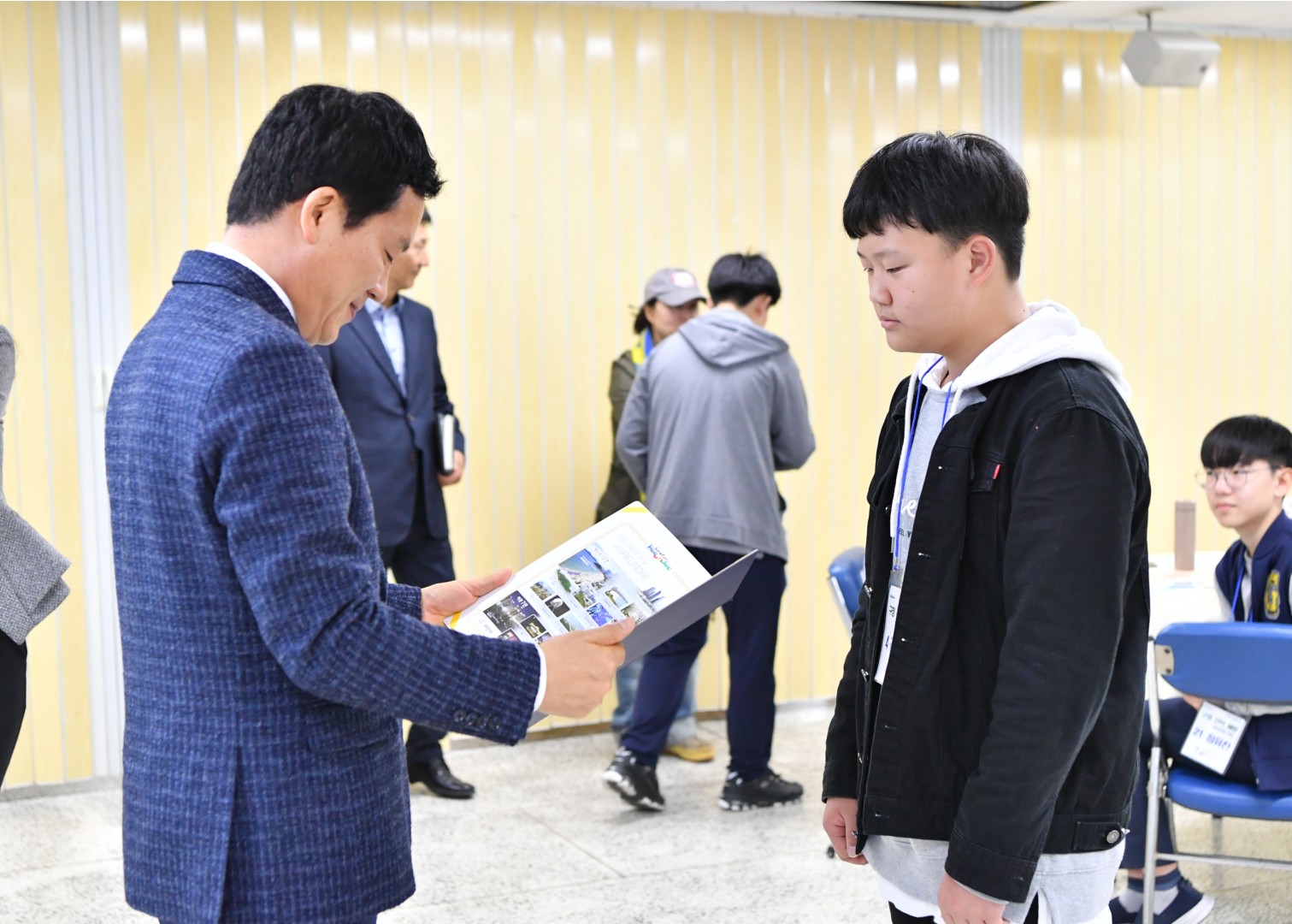 재송중 구청견학 6