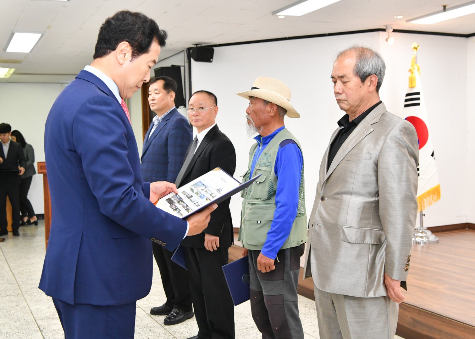 정례조례및 직장교육 8