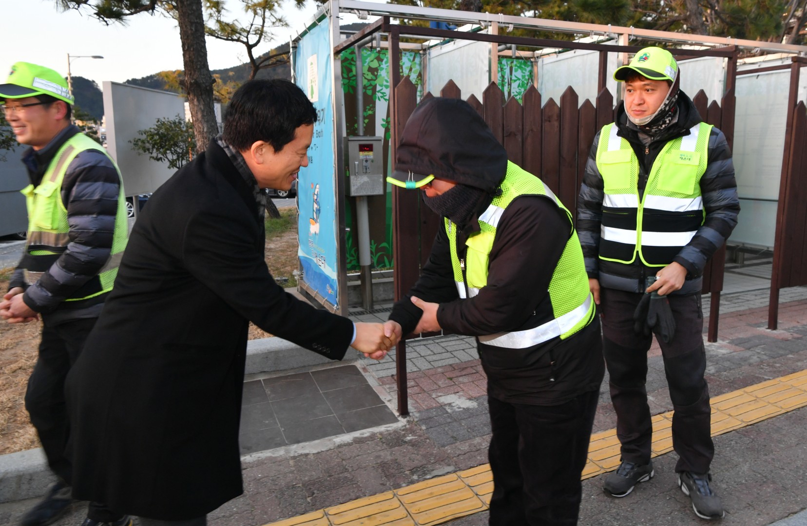 송정 떡국나누기 및 삼절사참배 7