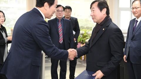 정규직 전환 심의위원 위촉