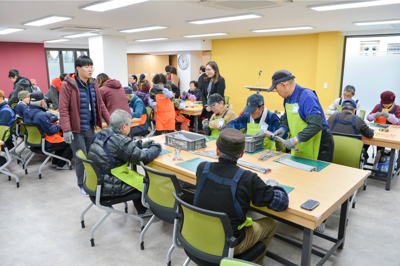 좌1동 어르신공동작업장 개소식 1