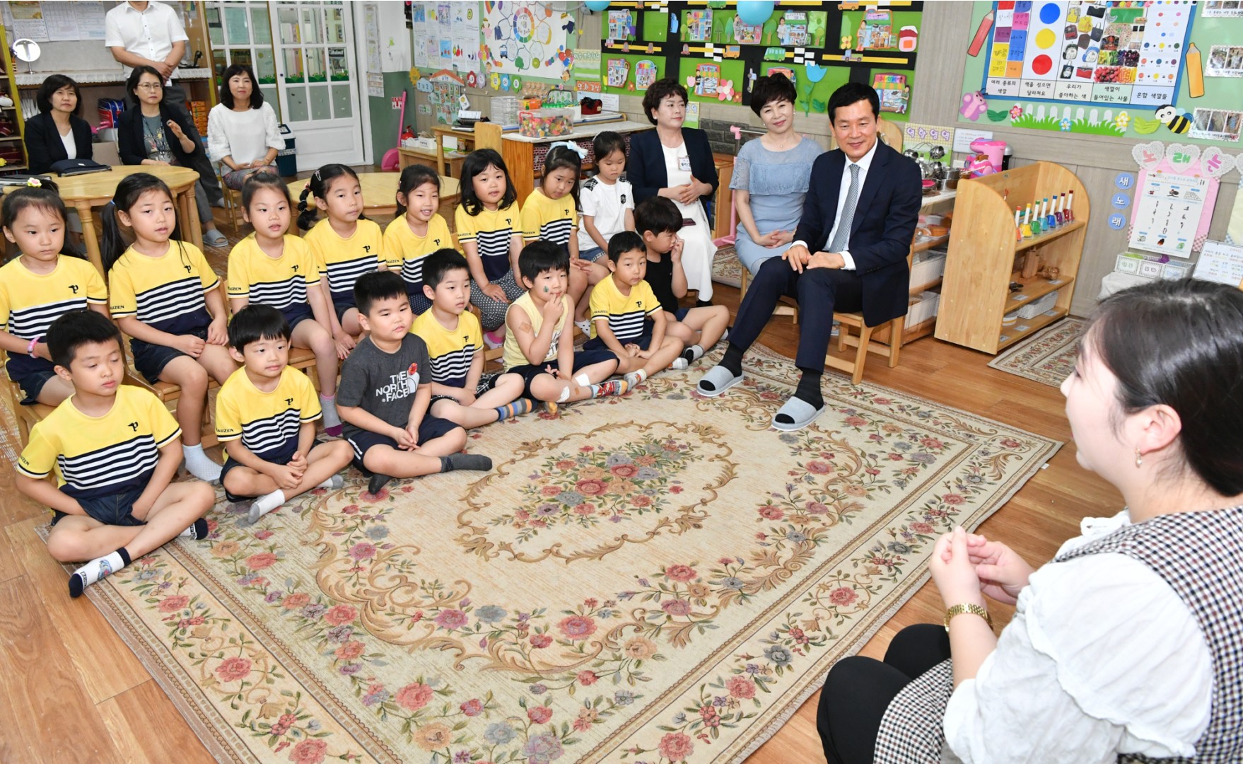 시설방문 18