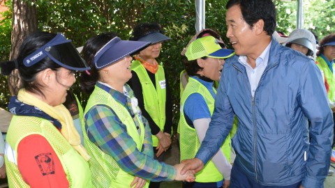 여름 해수욕장 및 장산 격려