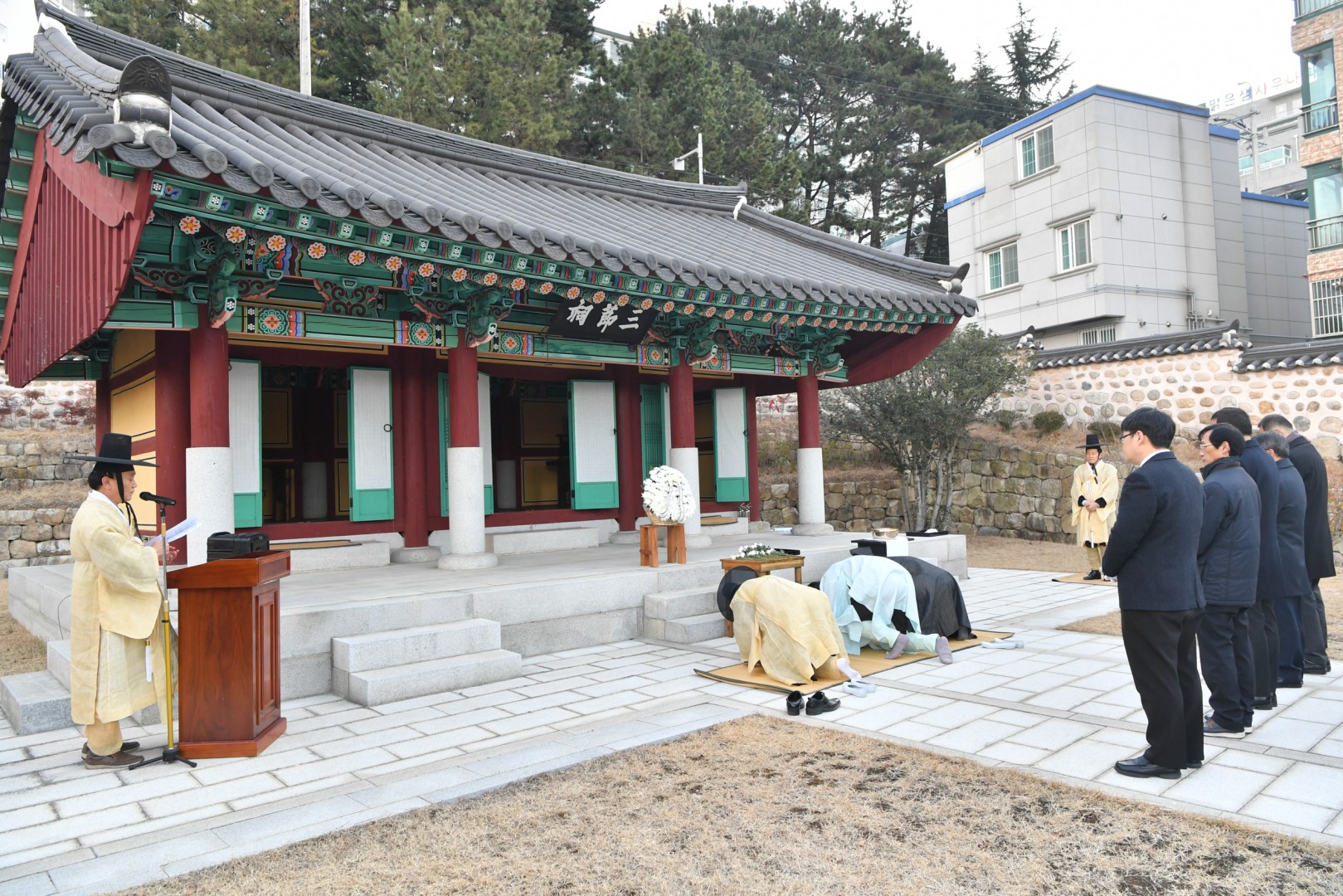 송정 떡국나누기 및 삼절사참배 21