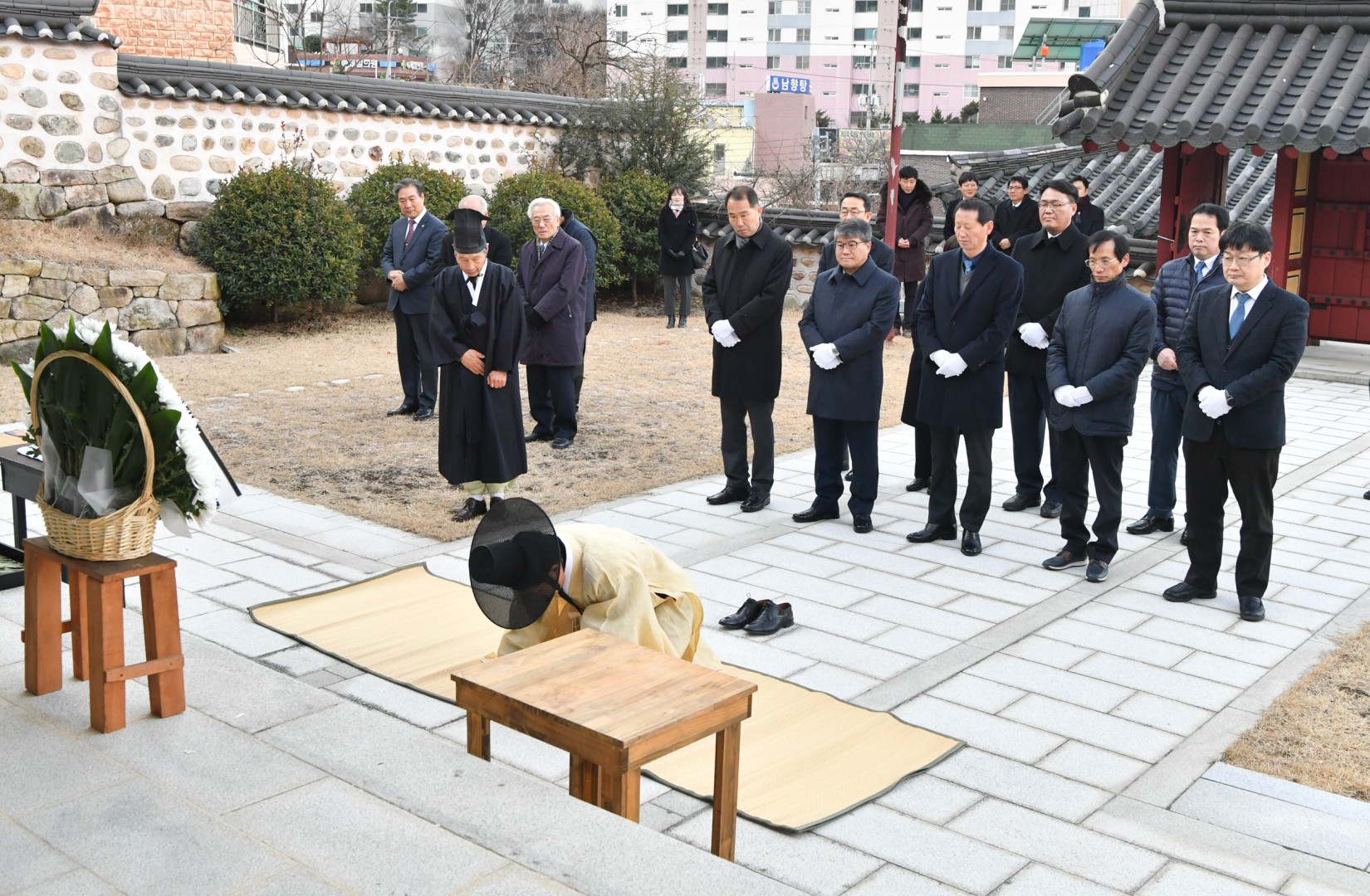 송정 떡국나누기 및 삼절사참배 12