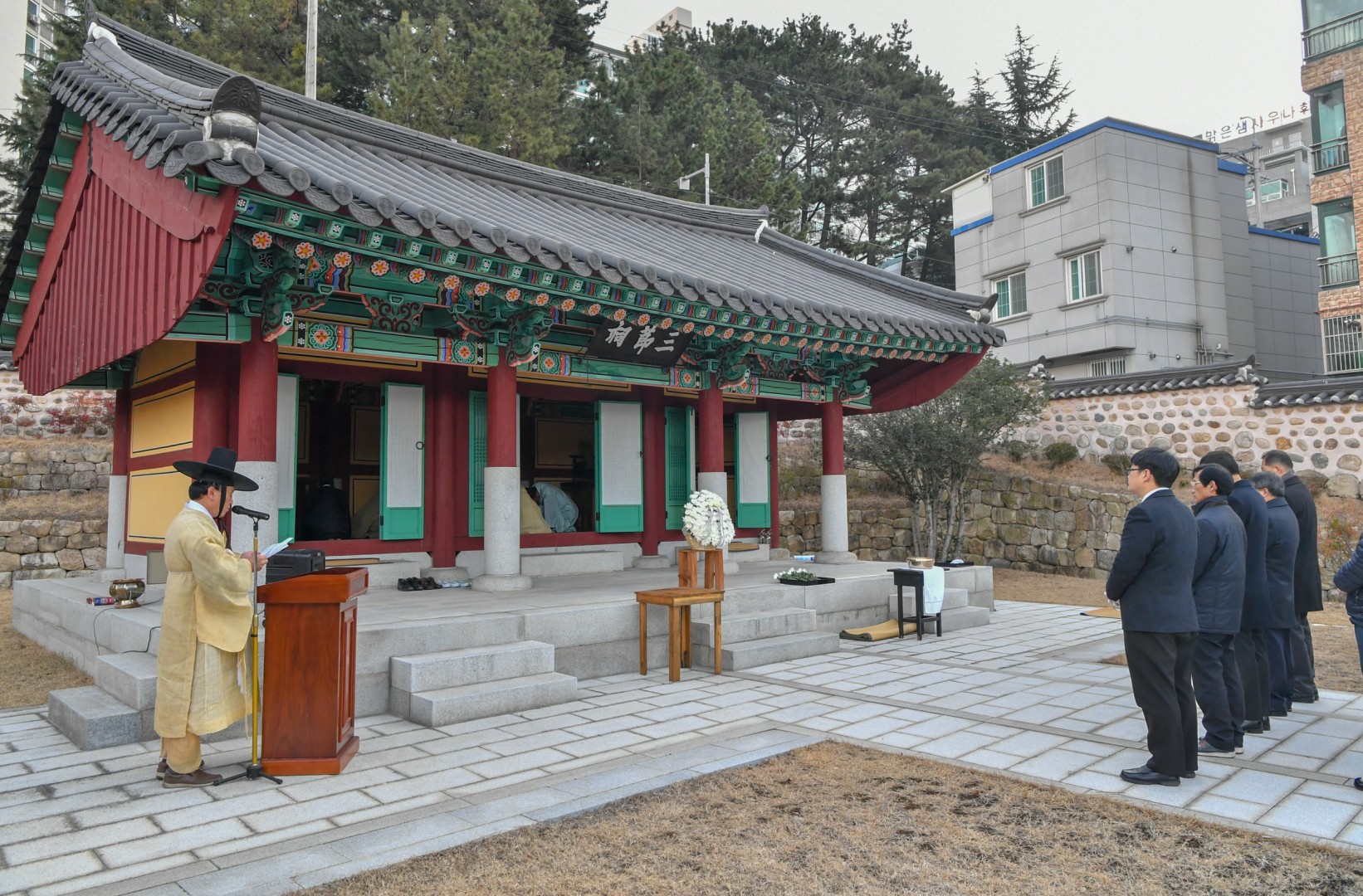 송정 떡국나누기 및 삼절사참배 11