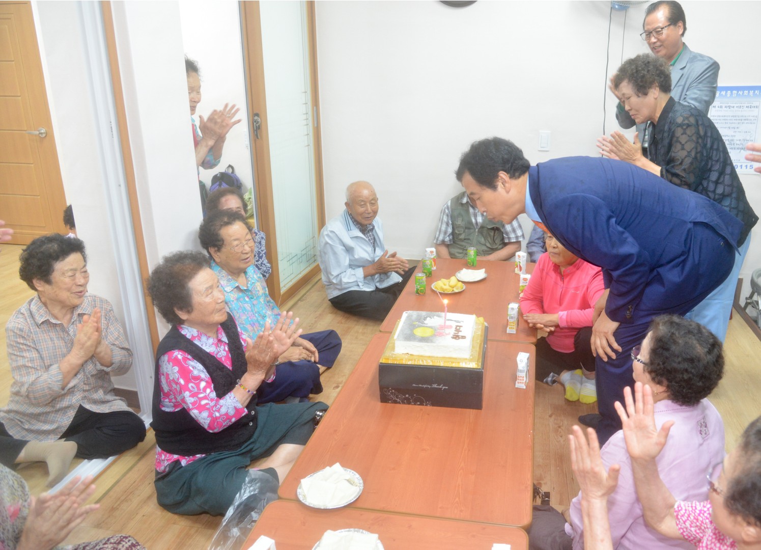 취임2주년 복지관 및 경로당 방문 14