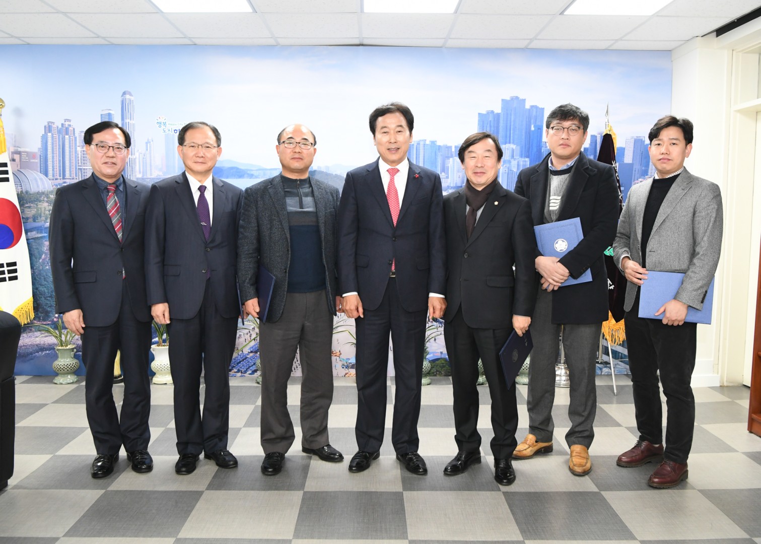 정규직 전환 심의위원 위촉 6