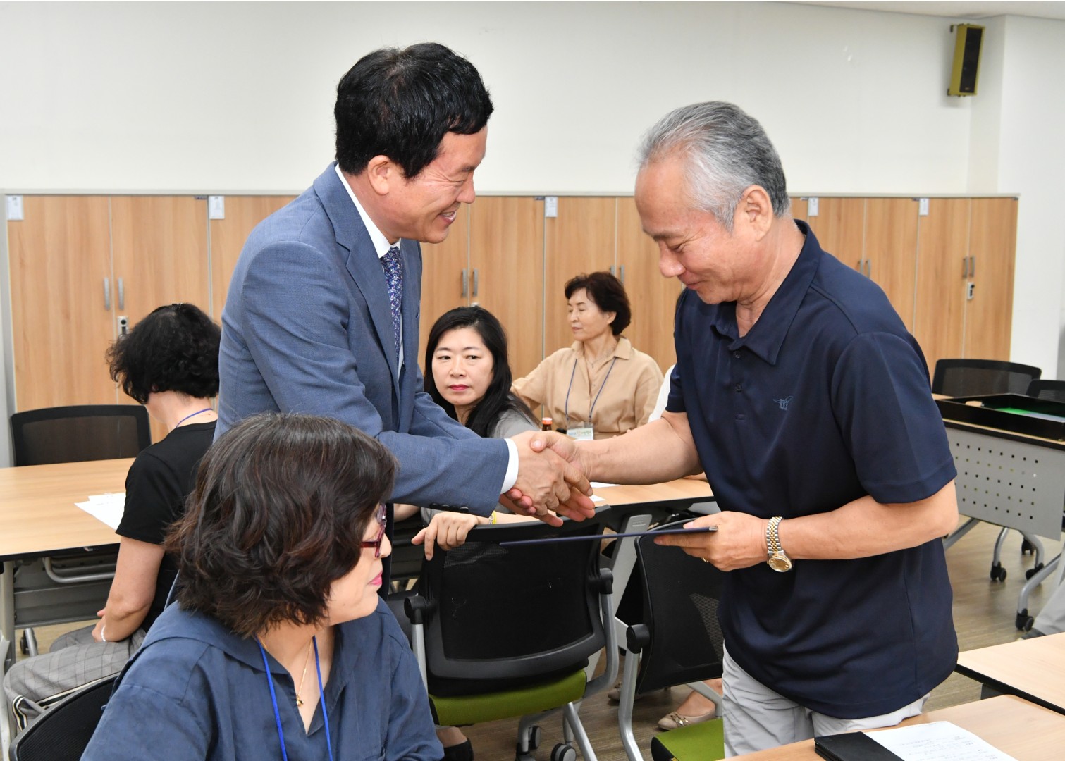 참시민학교 수료식 4