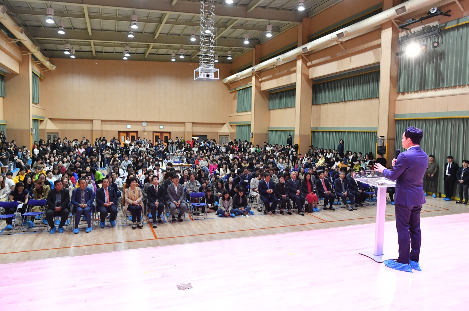 신재초등학교 다목적강당 개관 7