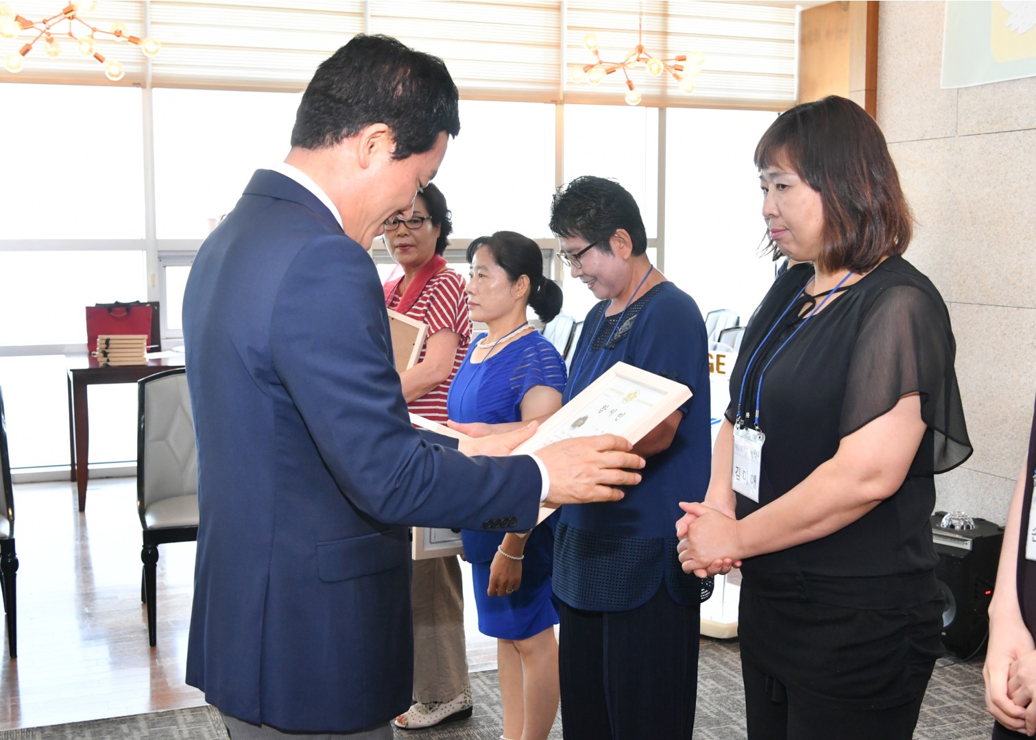 참시민학교 수료식 9