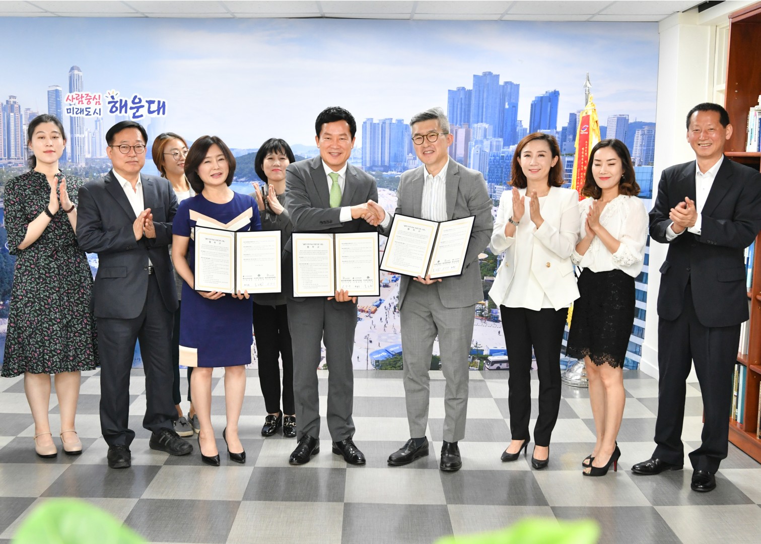 결혼이주여성의료지원 협약식 8