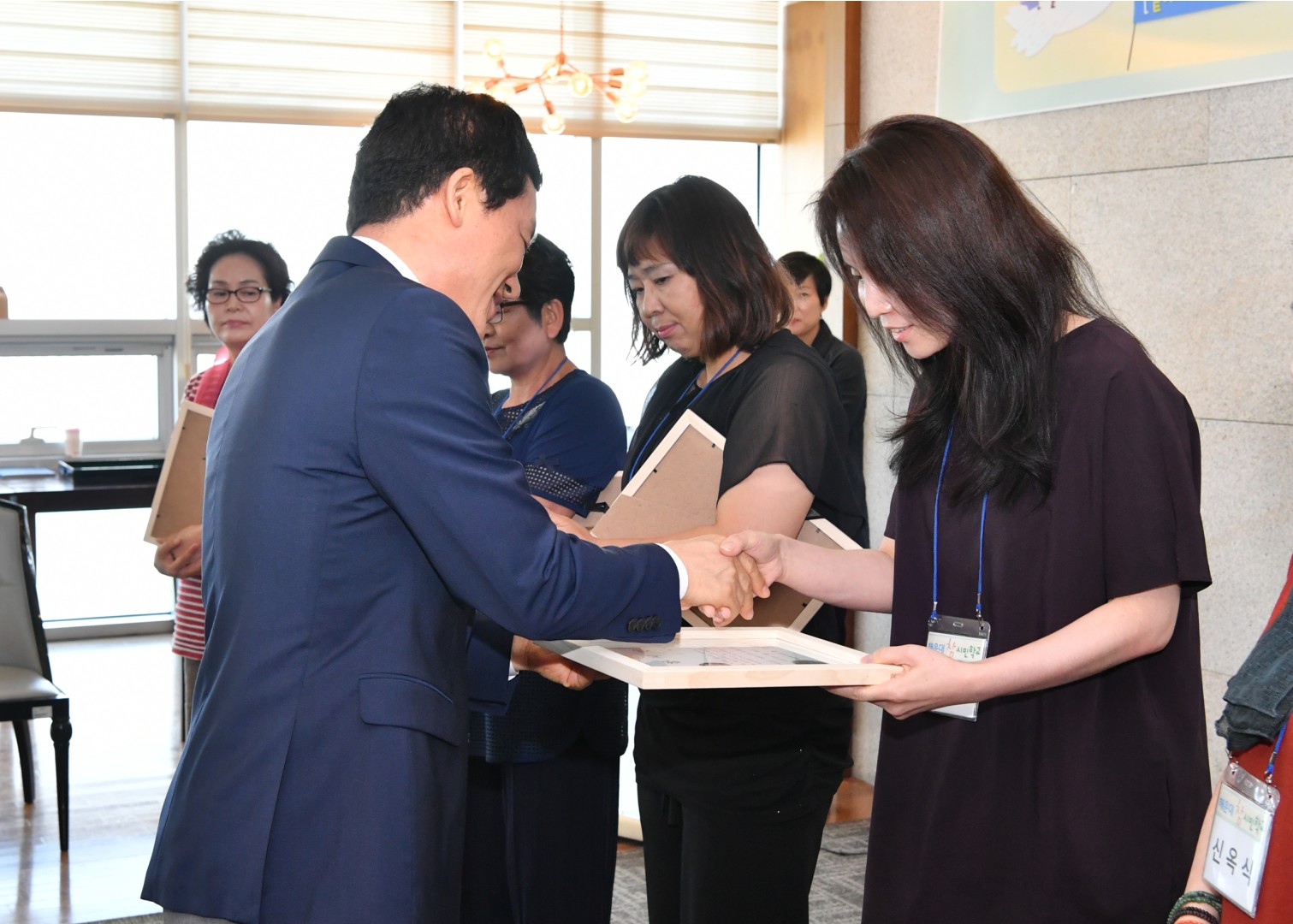 참시민학교 수료식 12