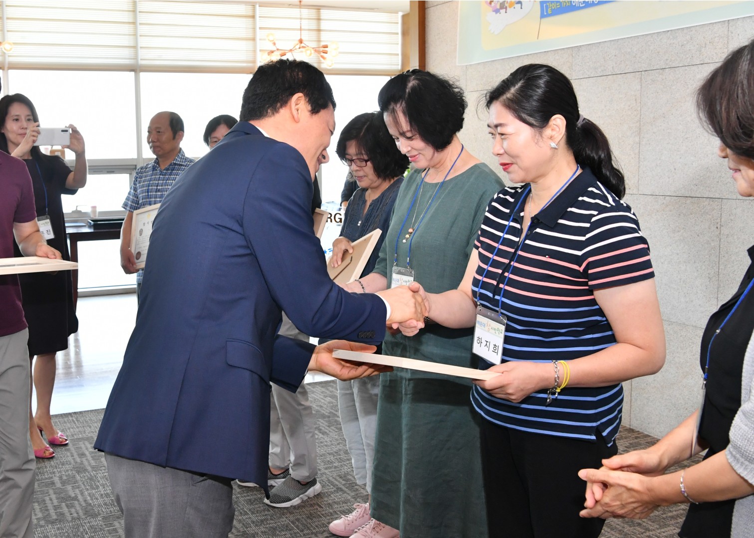 참시민학교 수료식 30
