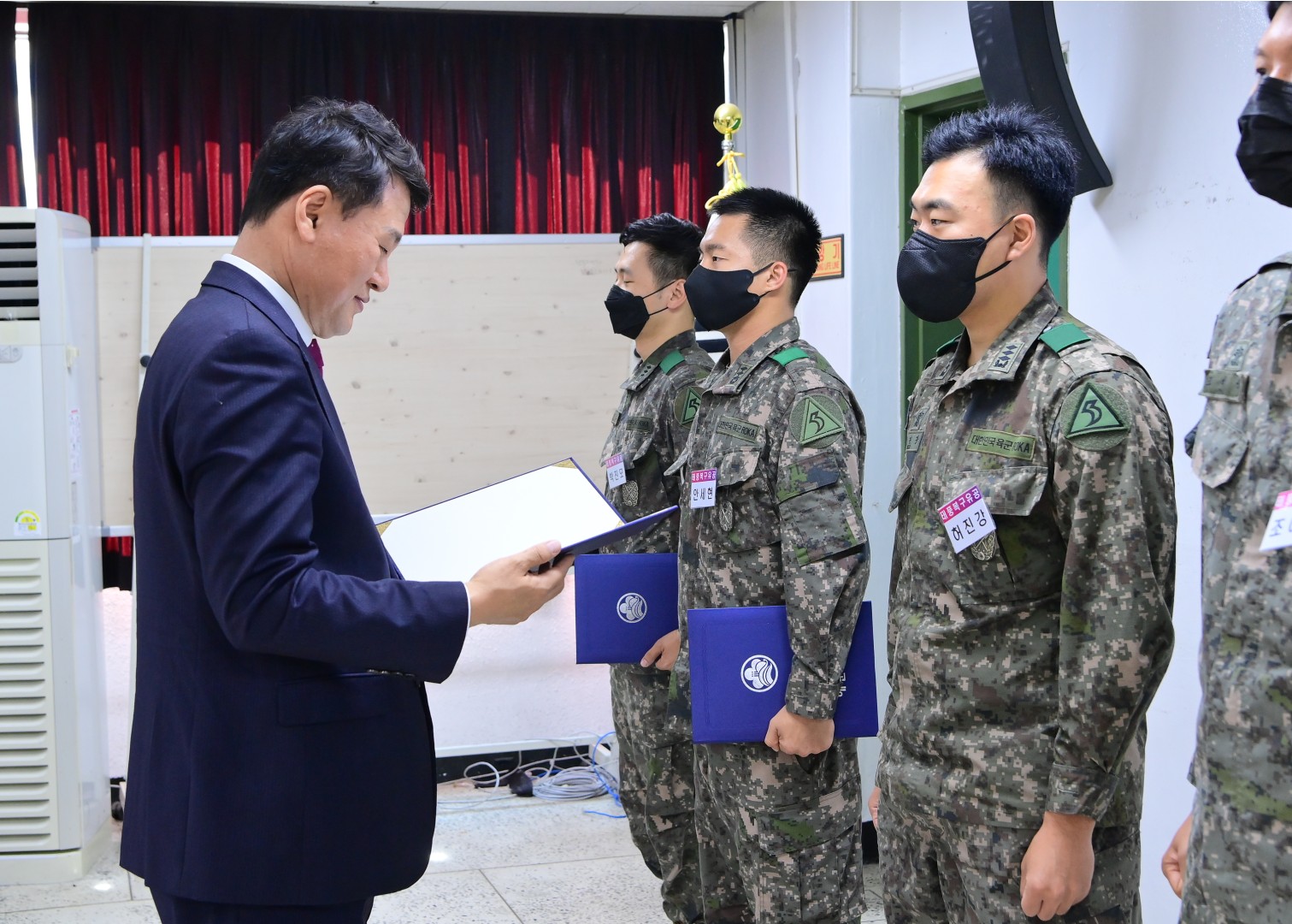 선행구민 및 모범단체원 표창 7