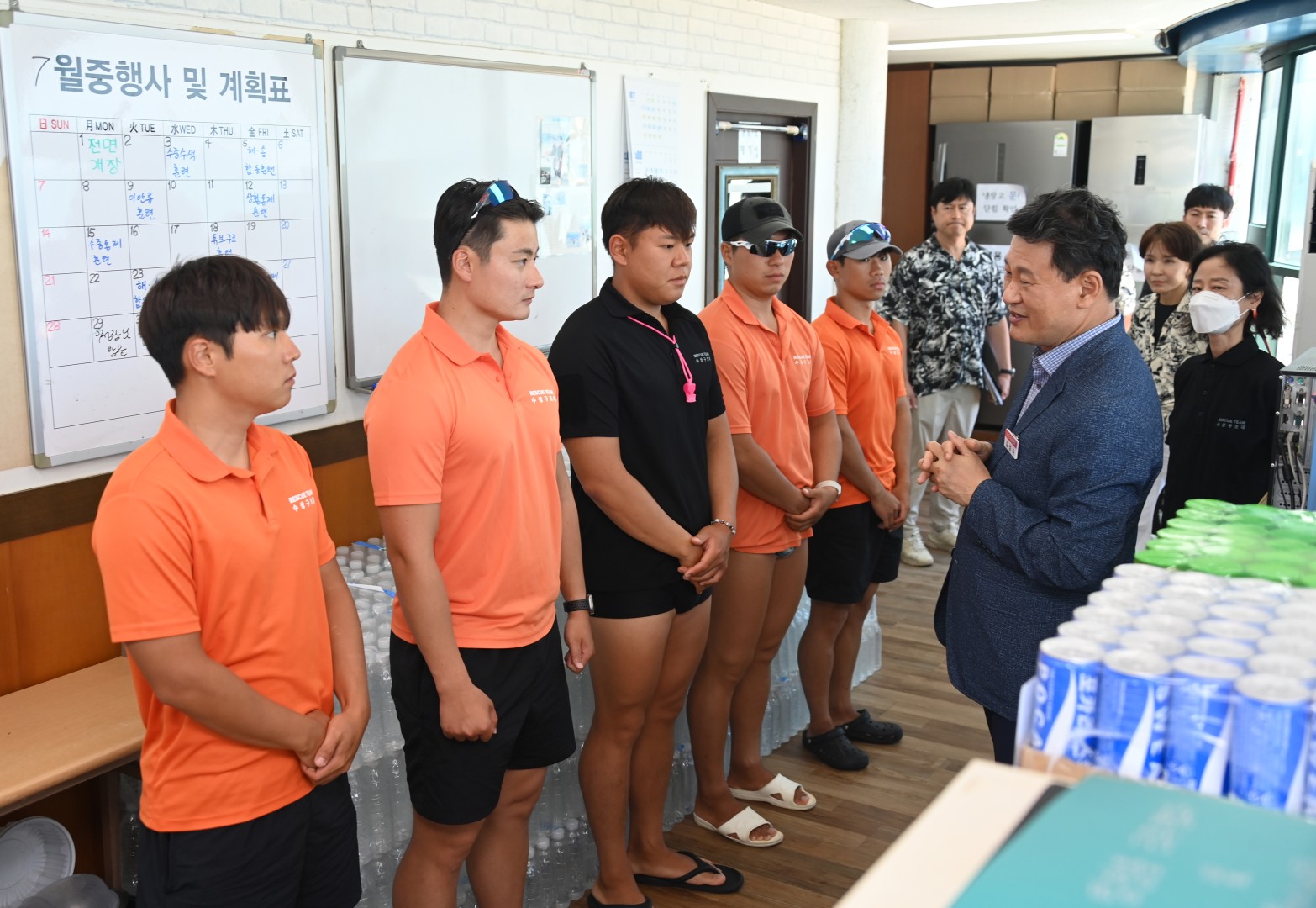 해수욕장 유관기관 근무자 격려 17