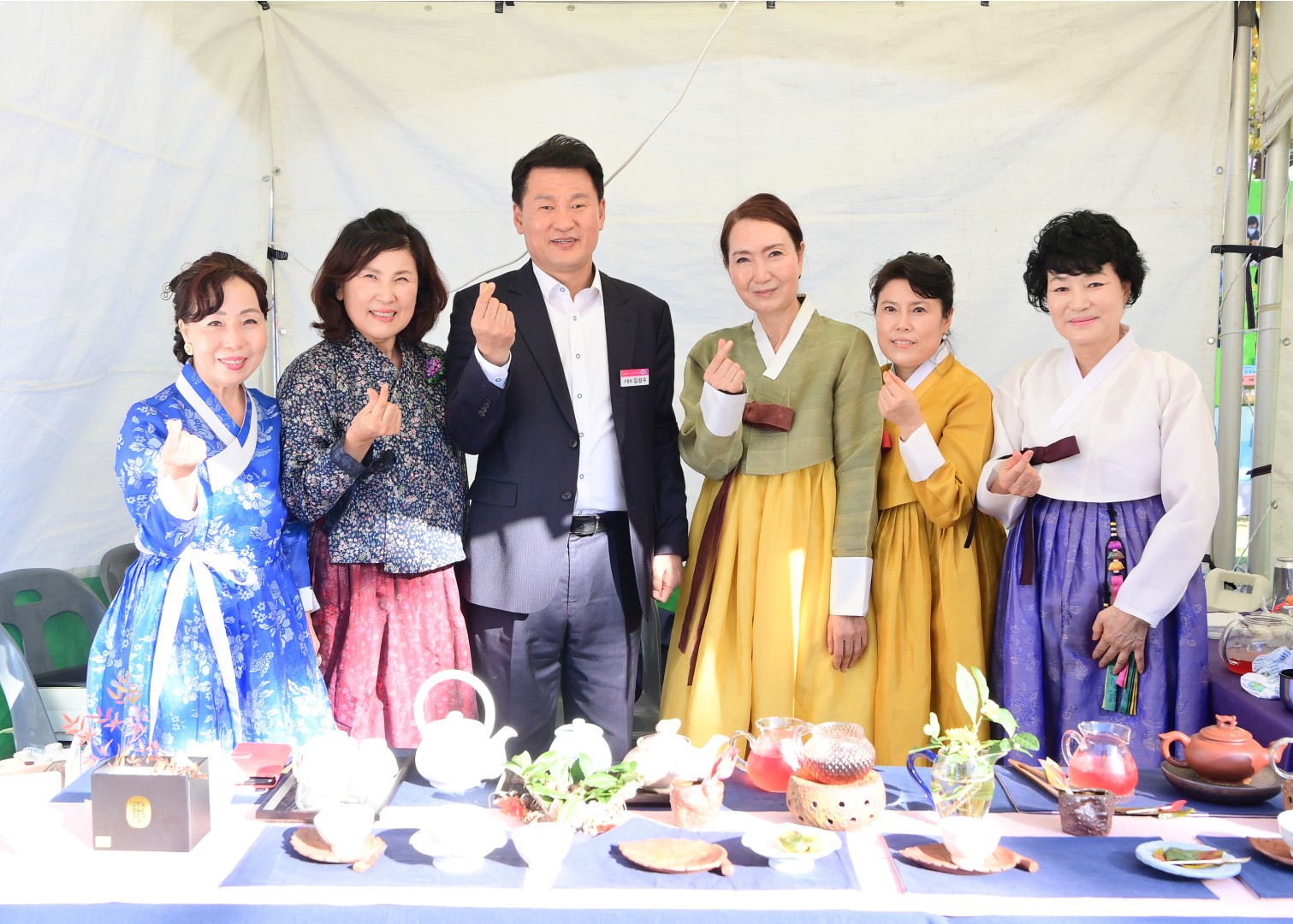 꿈꾸는 마을축제-단체 격려 26