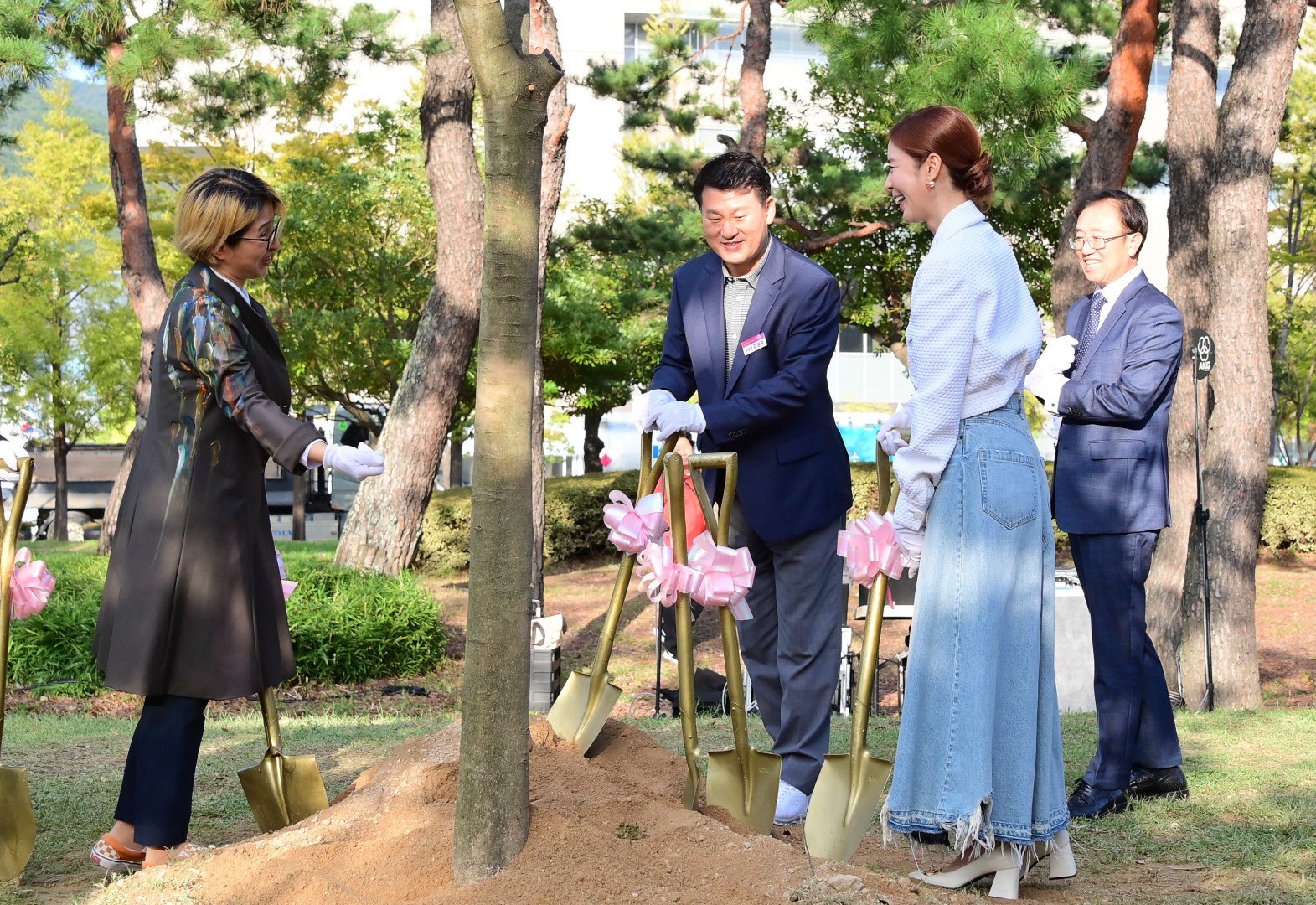 제27회 부산국제영화제 영화의숲 조성행사 15