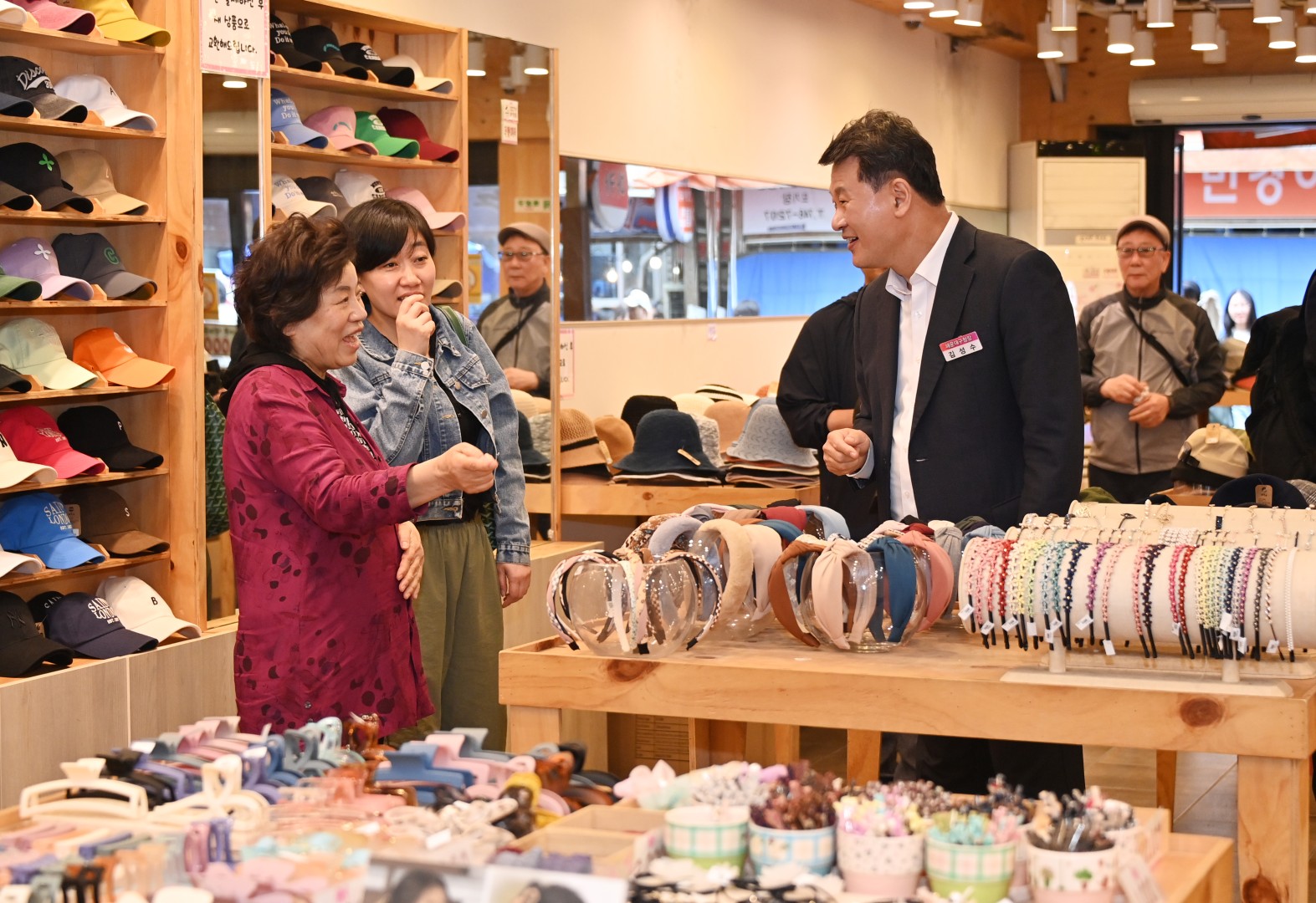 오영주 중기부 장관 해운대시장 방문 14