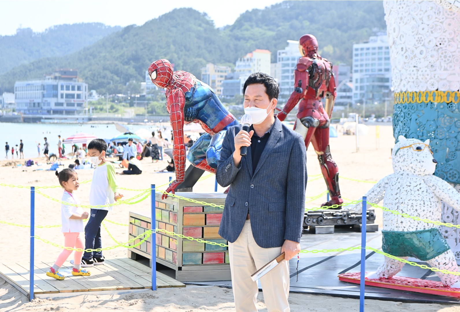 정크아트전 테이프 컷팅 2
