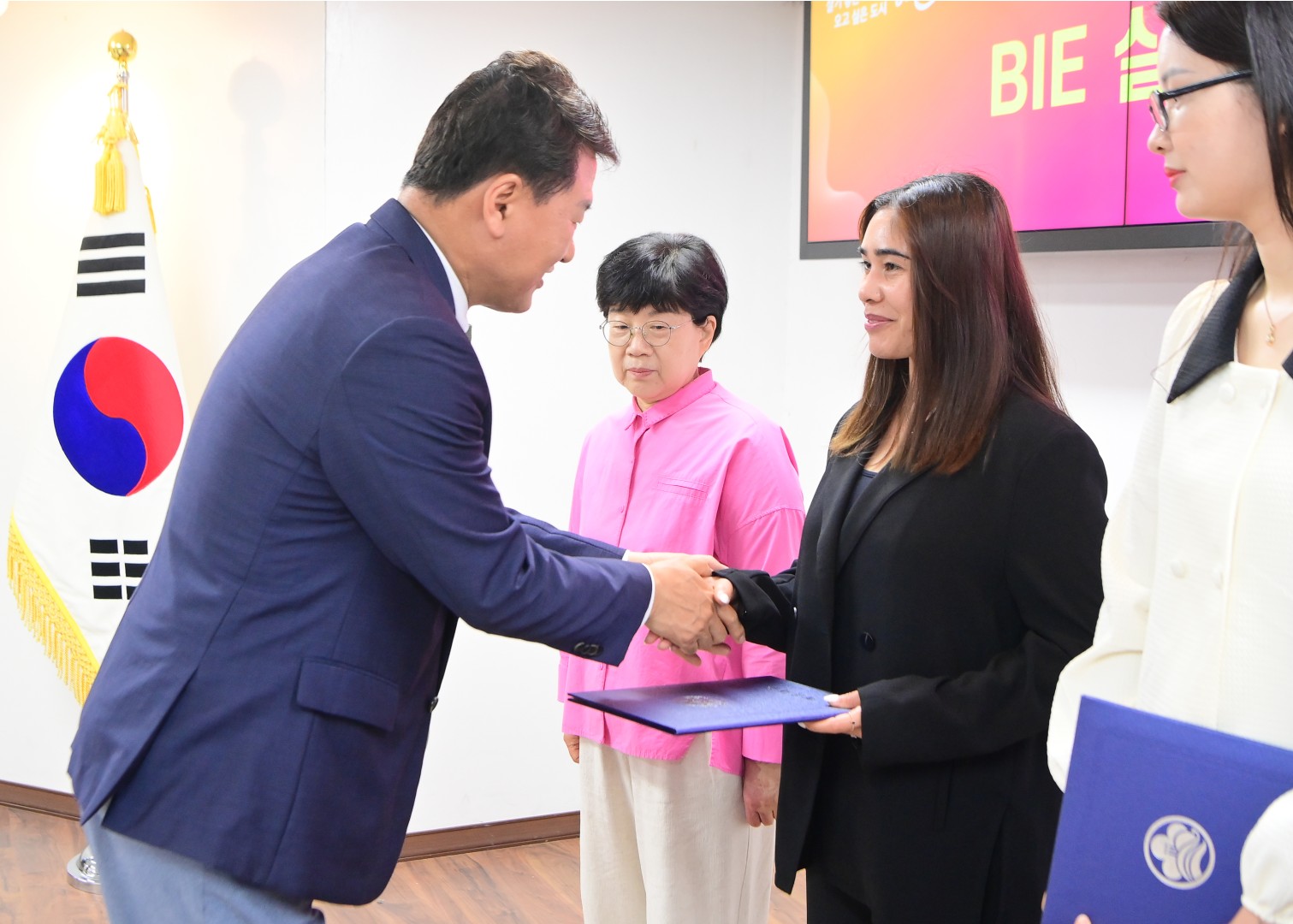 엑스포 거리환영식 표창 및 감사장 수여식 19