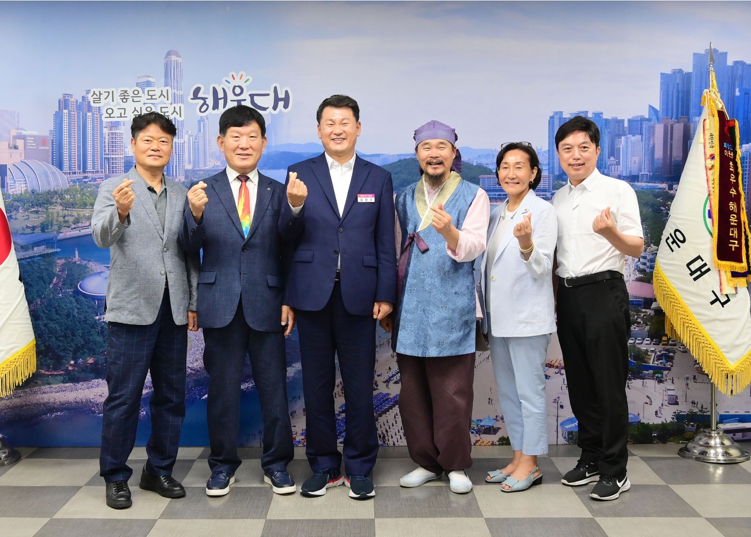 김봉곤 훈장 방문 2