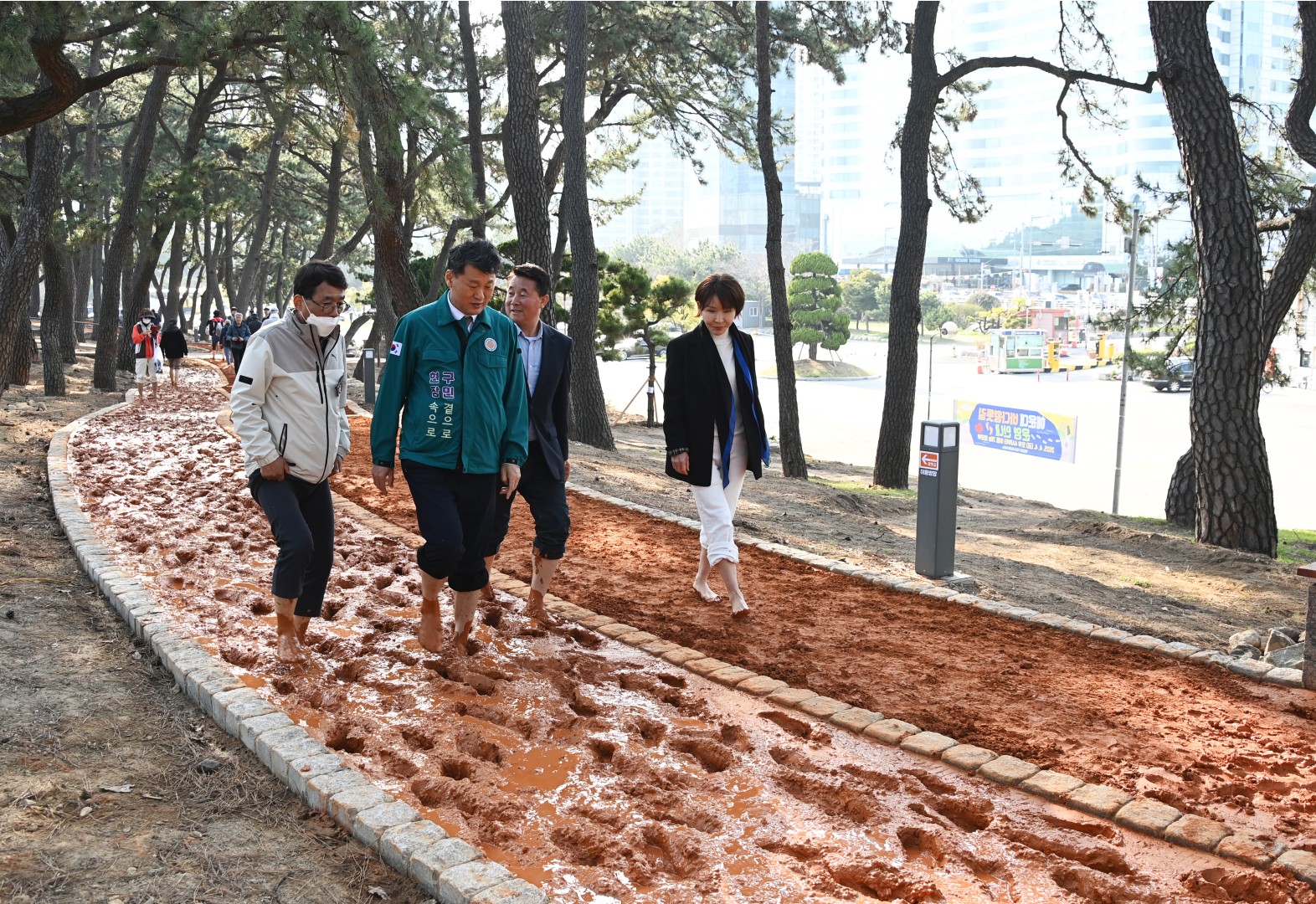 송림공원 황톳길 조성사업 준공식 5