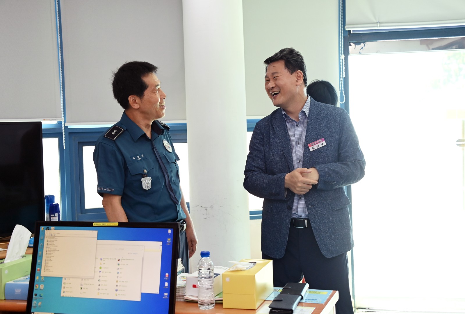 해수욕장 유관기관 근무자 격려 40