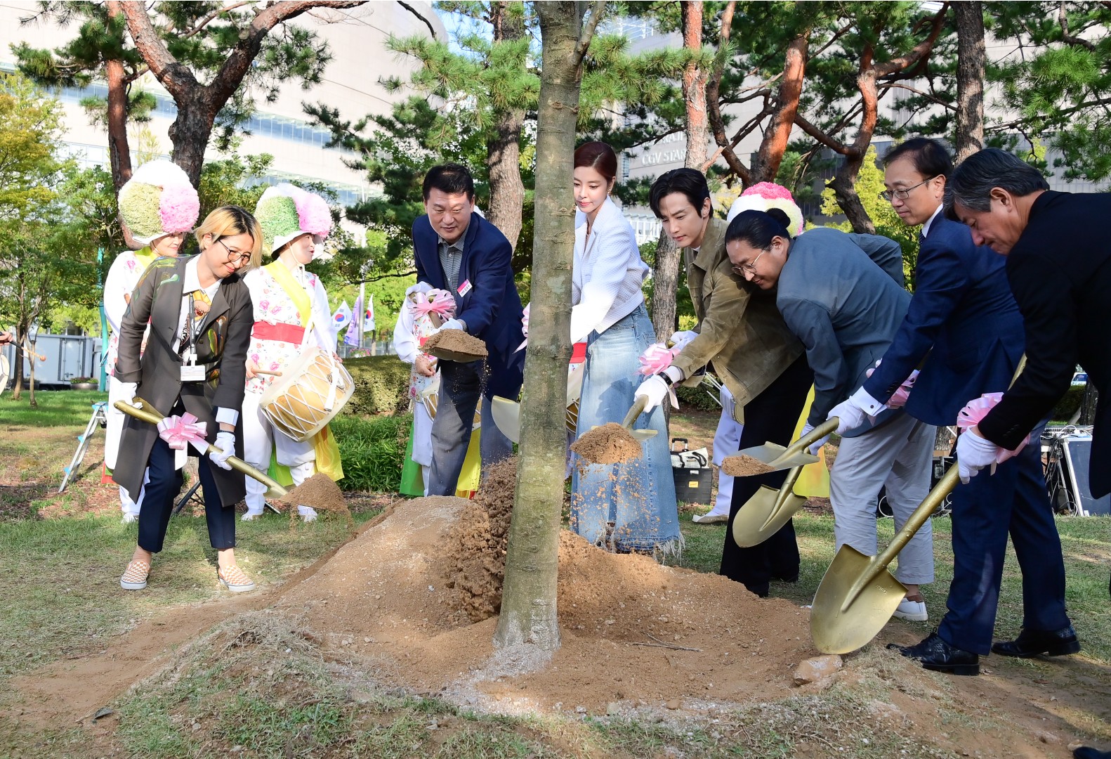 제27회 부산국제영화제 영화의숲 조성행사 20
