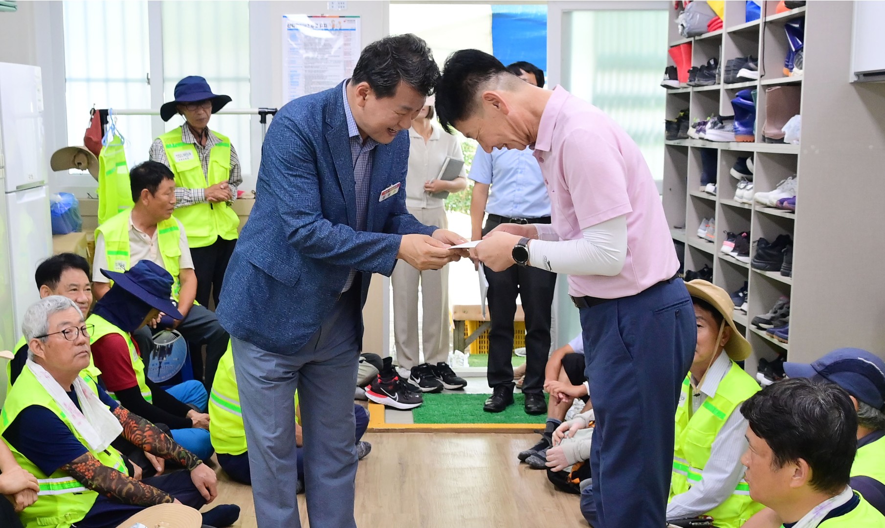 해수욕장 운영 유관기관 근무자 격려(해운대) 9