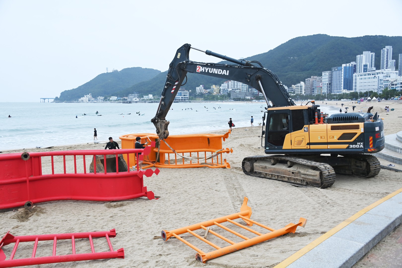 송정해수욕장 망루 설치 2