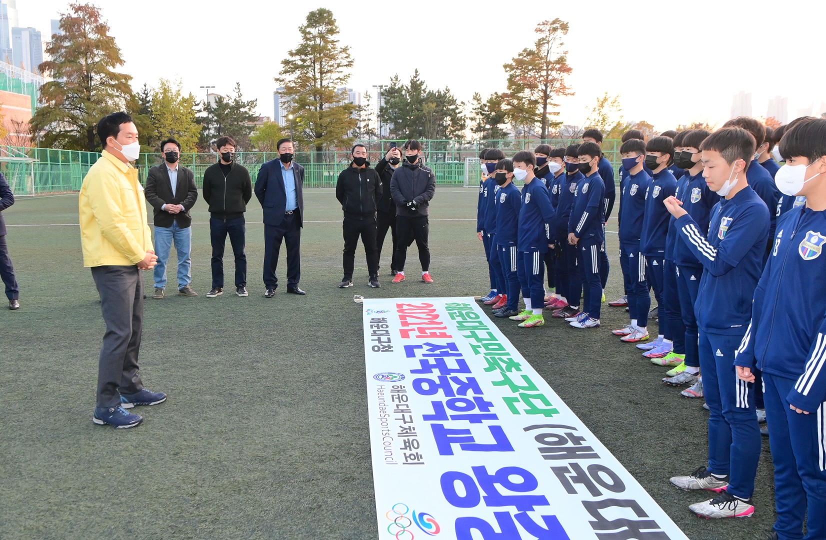 축구단 출전격려 5
