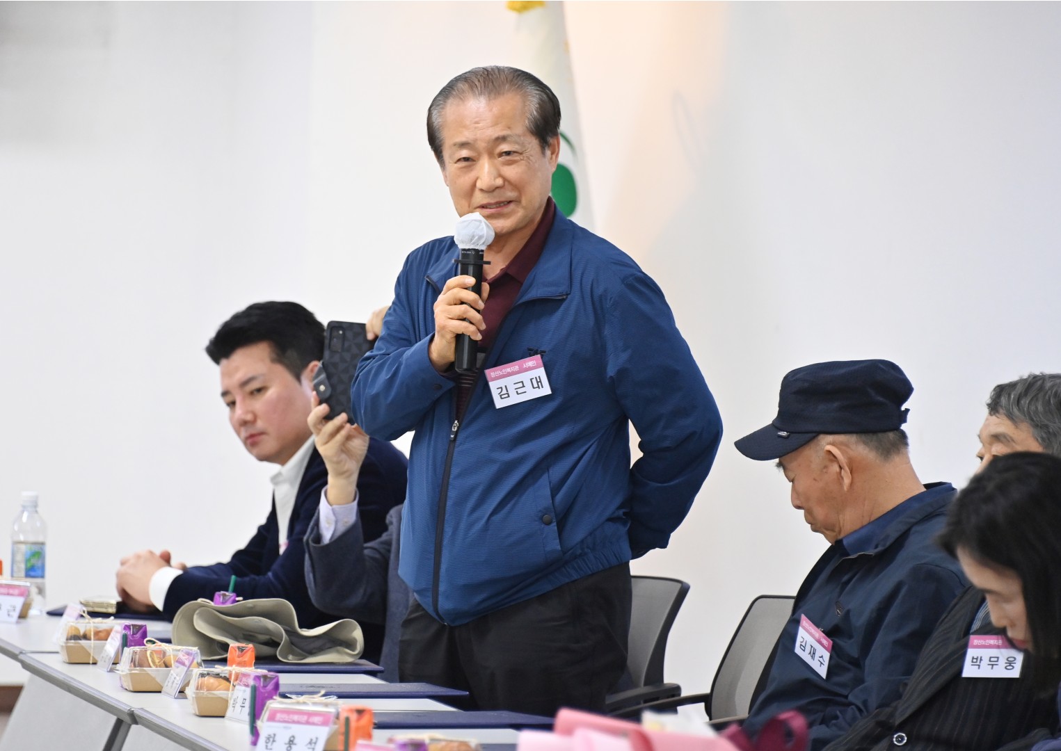 선행구민 및 모범단체원 포상수여식 40