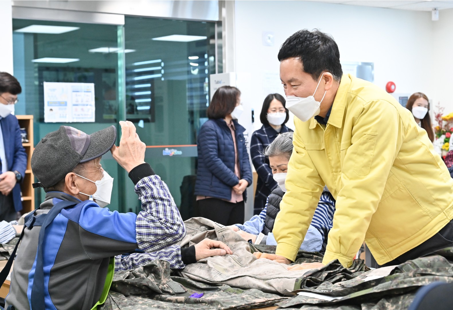 어르신 공동작업장방문 3