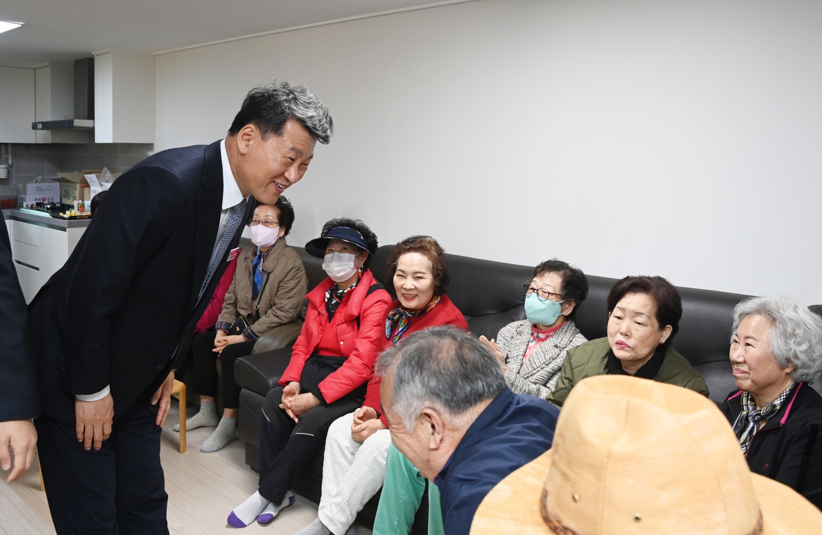 우2동 센텀마티안 경로당 개소식 13