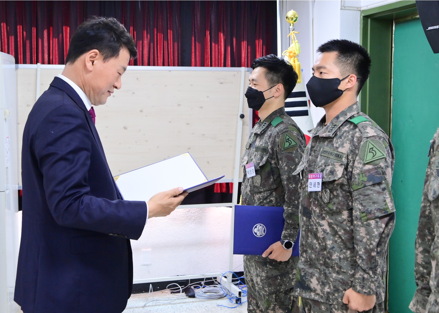 선행구민 및 모범단체원 표창 6